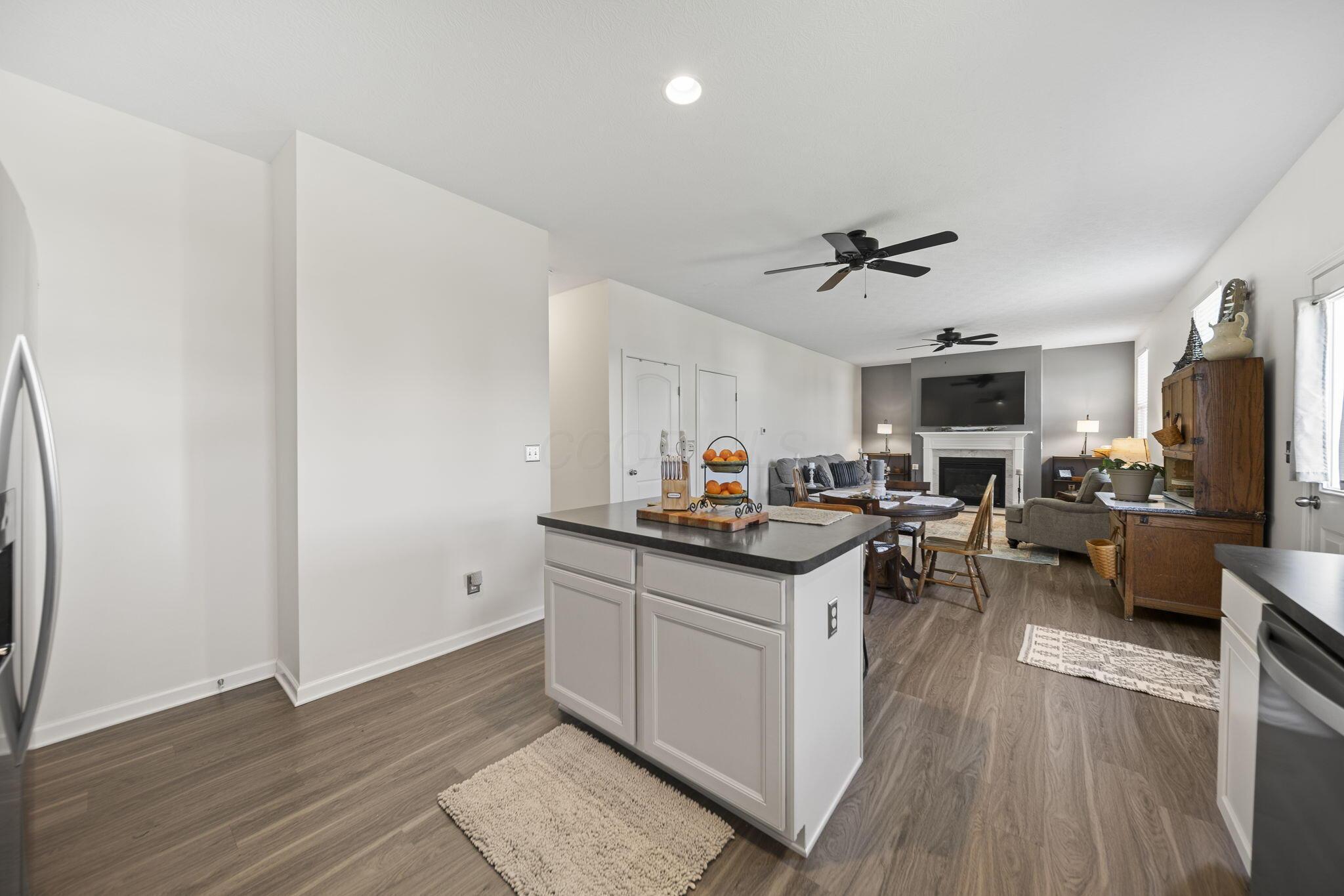 5854 Slane Loop Westerville, OH 43081 - Photo 10 of 73