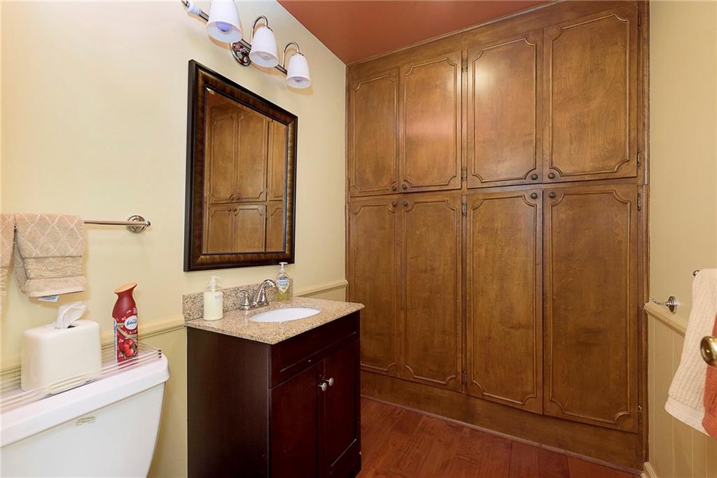 6535 Hythe Road Indianapolis, IN 46220 - Photo 43 of 58 Gallery Image 43