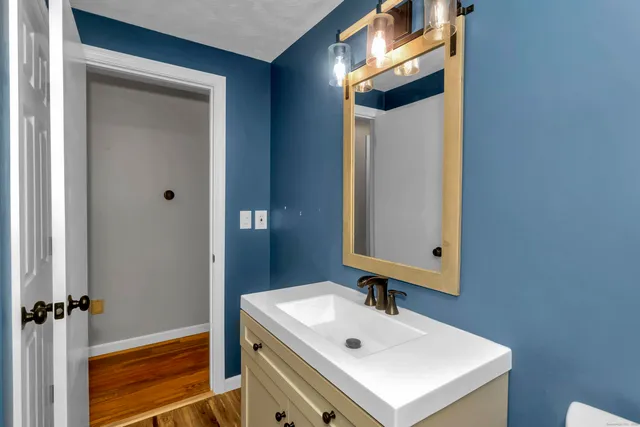 $345,000 | 18 Hudson Street, Enfield, CT 06082