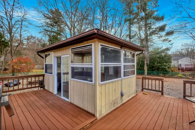 $345,000 | 18 Hudson Street, Enfield, CT 06082