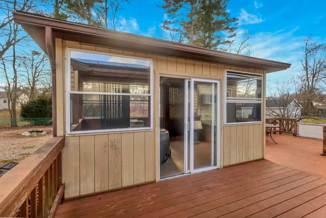 $345,000 | 18 Hudson Street, Enfield, CT 06082