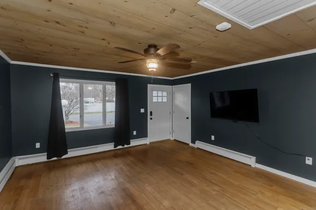 $345,000 | 18 Hudson Street, Enfield, CT 06082