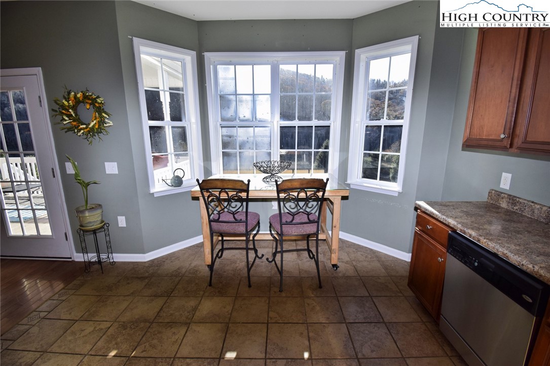 304 High Meadows Drive Boone, NC 28607 - Photo 13 of 44 Gallery Image 13