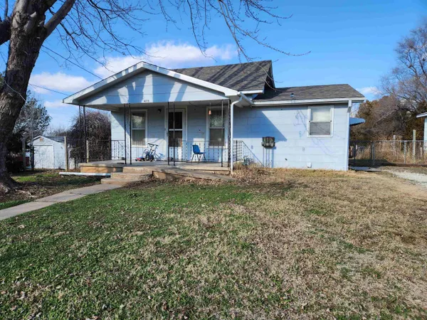 $89,727 | 419 West Kansas Street, Wellington, KS 67152