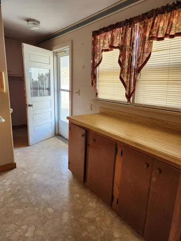 $89,727 | 419 West Kansas Street, Wellington, KS 67152