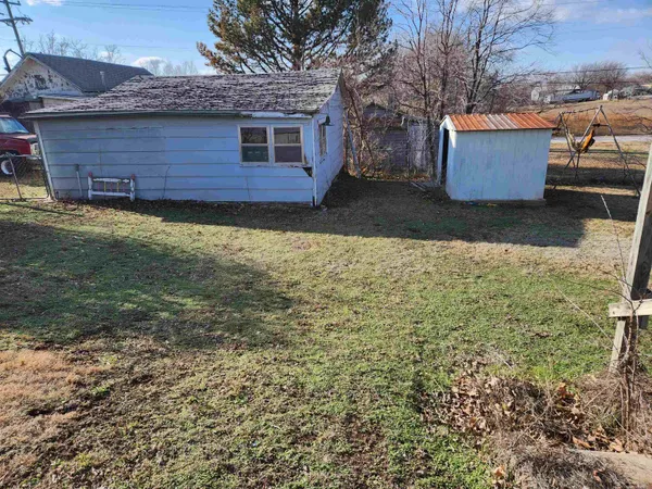 $89,727 | 419 West Kansas Street, Wellington, KS 67152