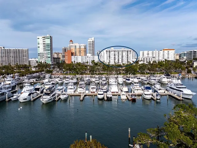 $595,000 | 101 South Gulfstream Avenue, Unit 10E, Sarasota, FL 34236