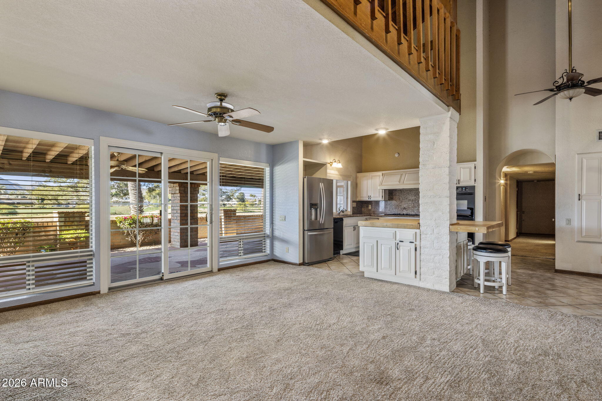5555 East Turquoise Avenue Paradise Valley, AZ 85253 - Photo 12 of 42 Expansive windows