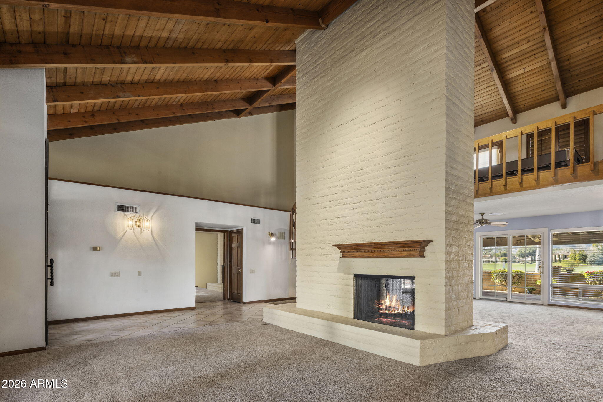 5555 East Turquoise Avenue Paradise Valley, AZ 85253 - Photo 5 of 42 Living Room