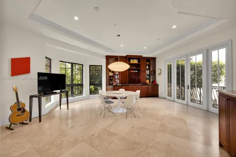 $6,250,000 | 3471 Main Highway, Unit 619, Miami, FL 33133