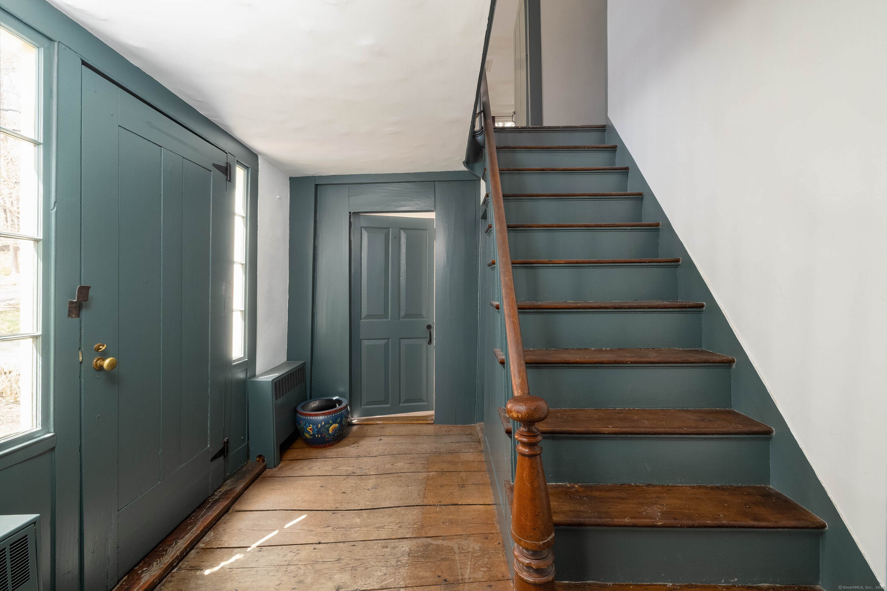 180 Green Hill Road Killingworth, CT 06419 - Photo 20 of 39 a view of entryway and hall with wooden floor