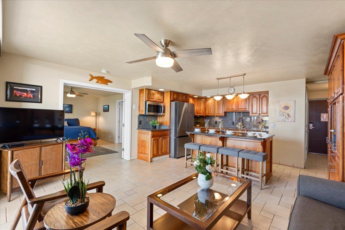 1993 South Kihei Road, Unit 601 Kihei, HI 96753 - Photo 17 of 45 a living room with furniture kitchen view and a window