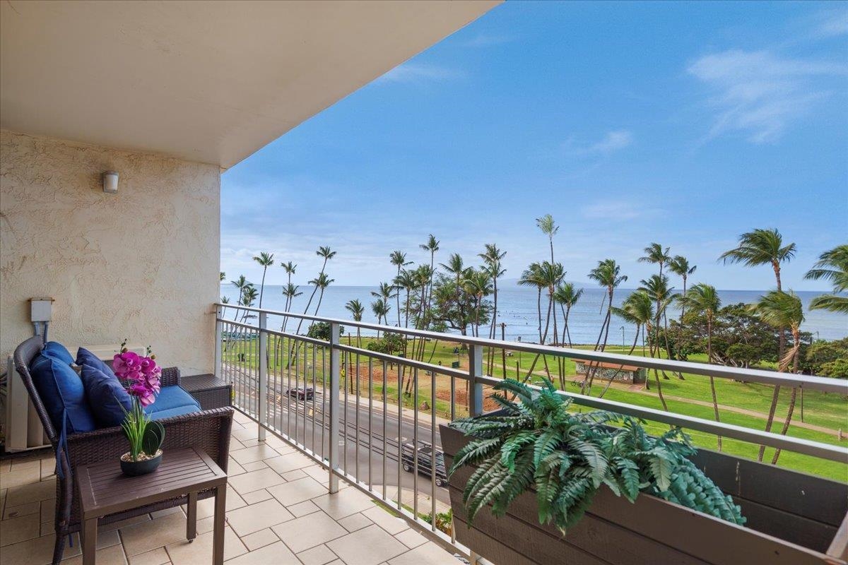 1993 South Kihei Road, Unit 601 Kihei, HI 96753 - Photo 29 of 45 a view of a balcony with furniture