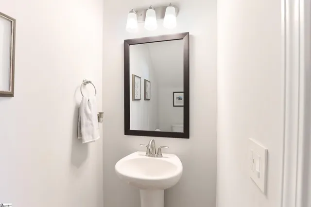 $465,000 | 761 Oak Hill Lane, Belton, SC 29627