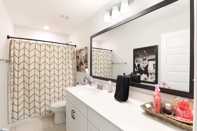 $465,000 | 761 Oak Hill Lane, Belton, SC 29627