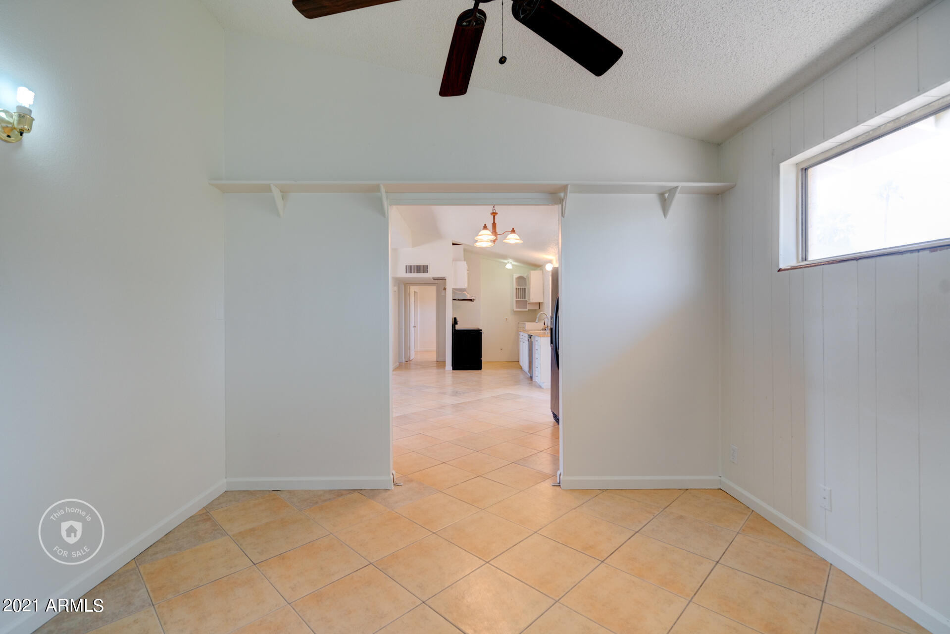3601 West Ruth Avenue Phoenix, AZ 85051 - Photo 12 of 19 listing_12