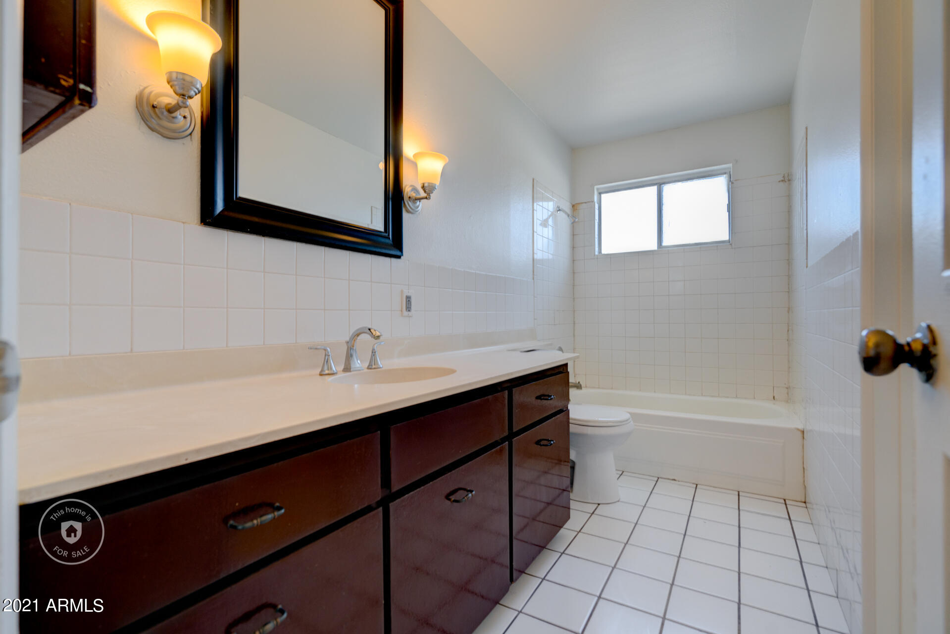 3601 West Ruth Avenue Phoenix, AZ 85051 - Photo 4 of 19 listing_3