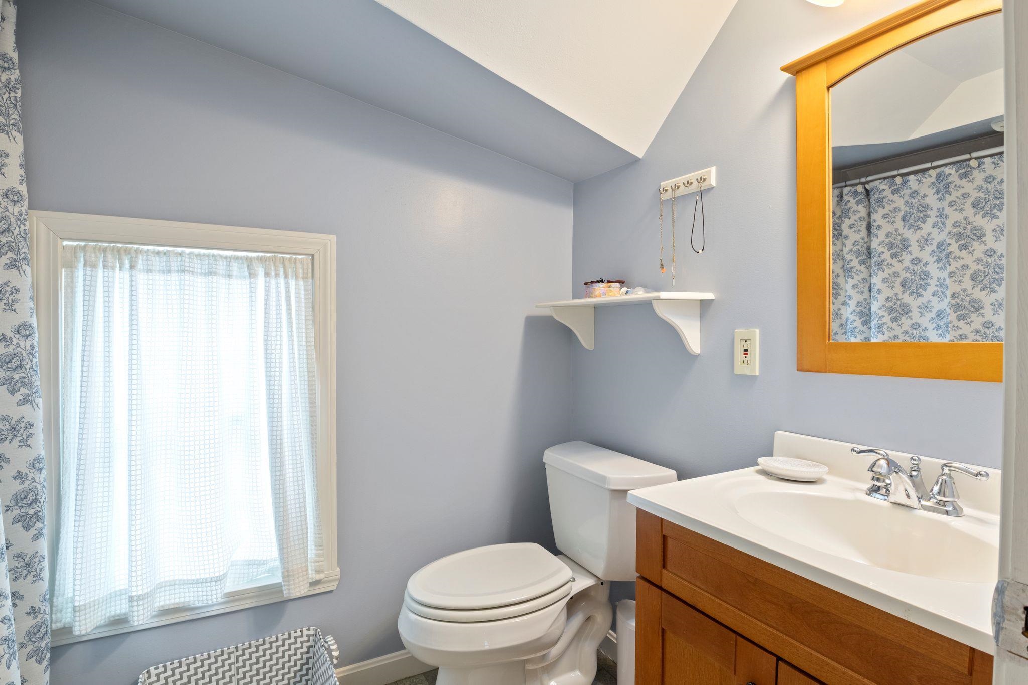 60 Walnut Avenue North Hampton, NH 03862 - Photo 31 of 59