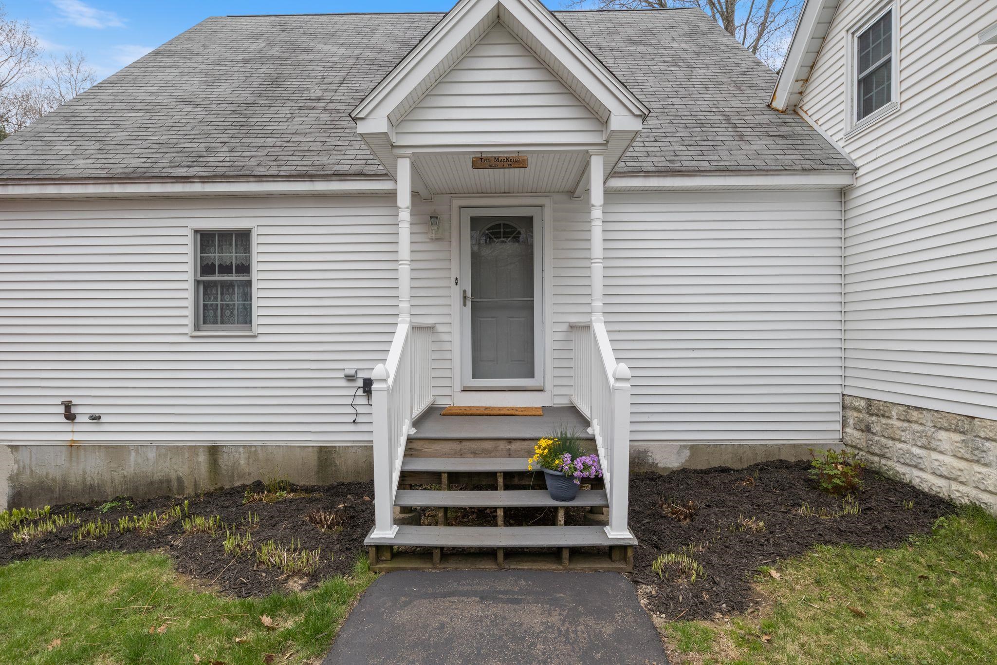 60 Walnut Avenue North Hampton, NH 03862 - Photo 32 of 59