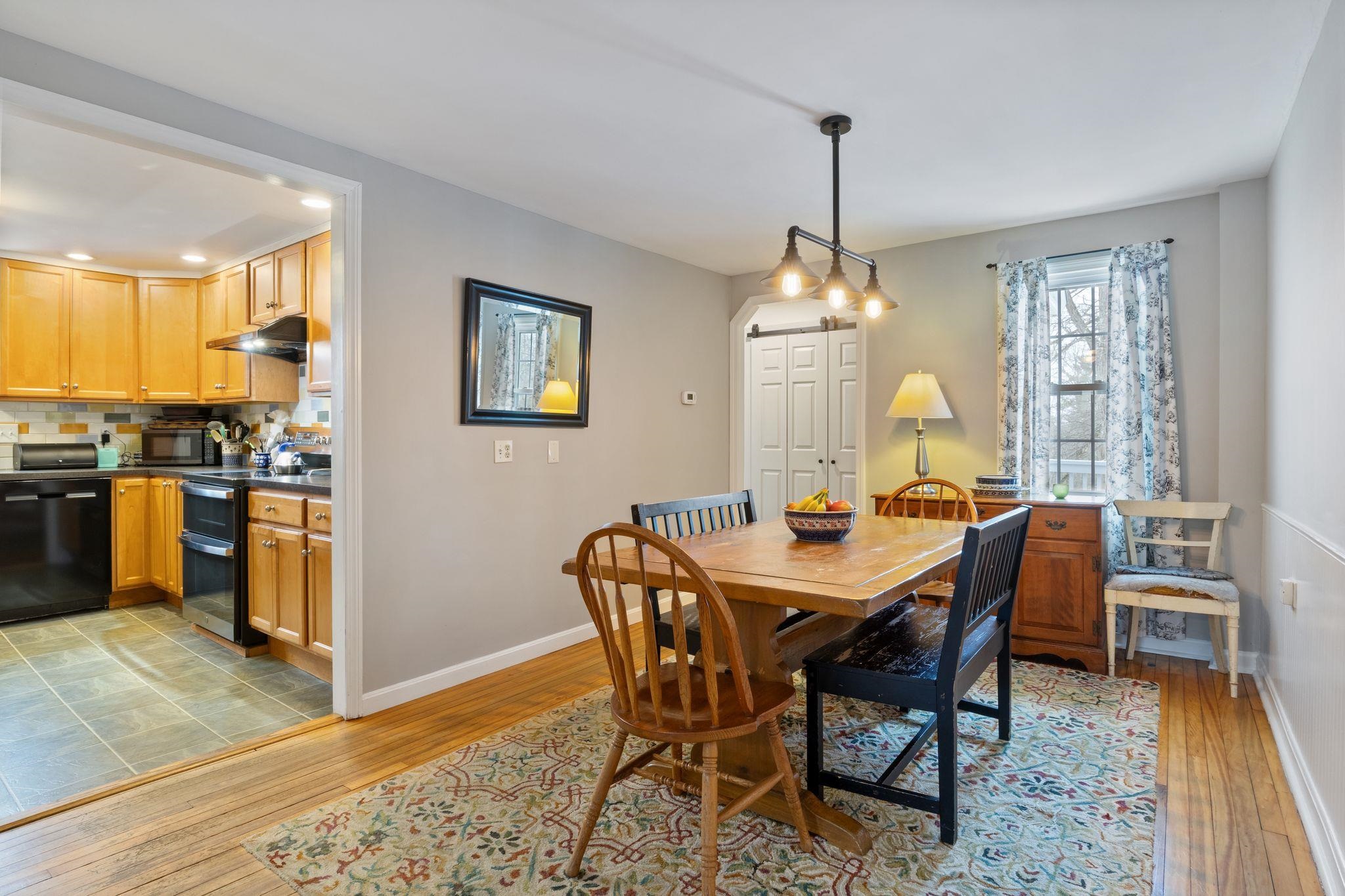 60 Walnut Avenue North Hampton, NH 03862 - Photo 7 of 59