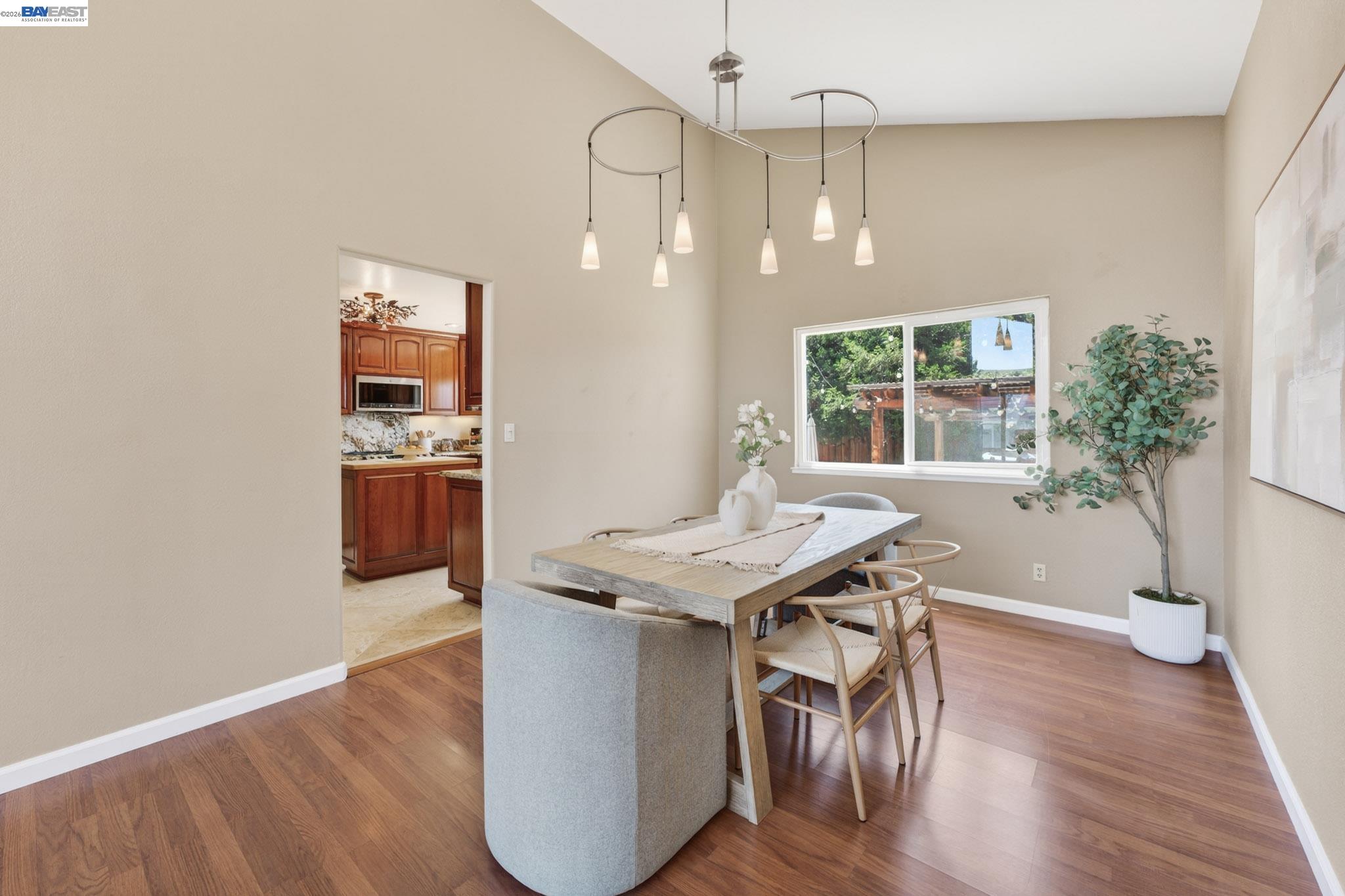 9693 Thunderbird Drive San Ramon, CA 94583 - Photo 8 of 48