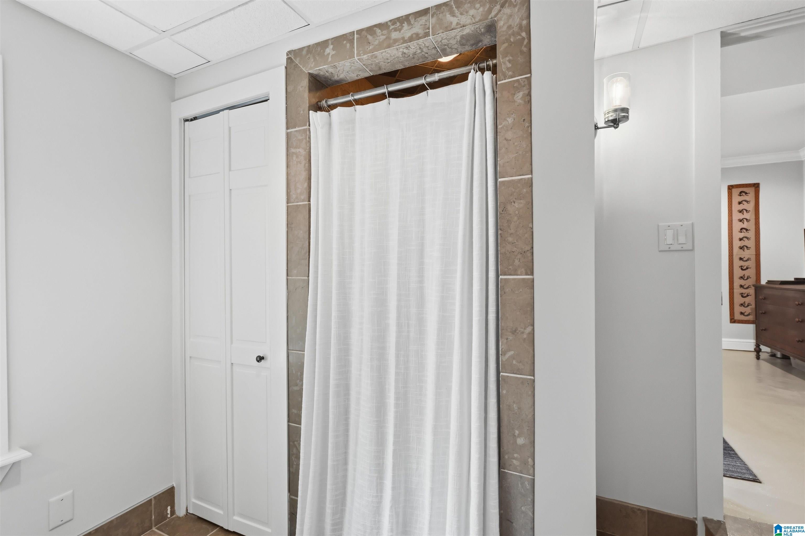 1097 Columbiana Road Homewood, AL 35209 - Photo 47 of 65 Gallery Image 47