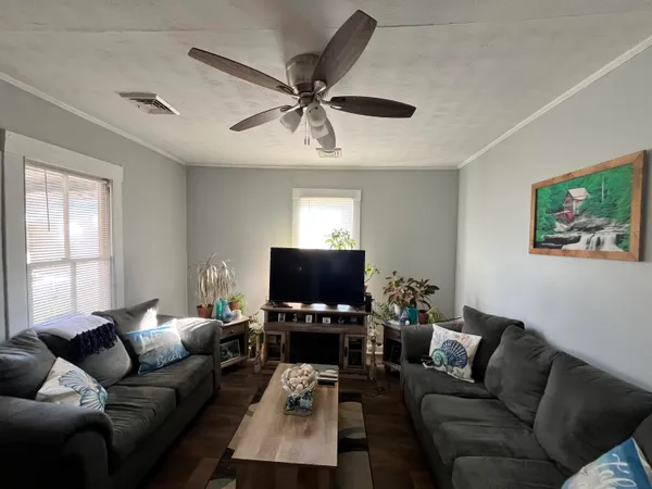 $199,999 | 17 Sunset Avenue, Unit 1 & 2, Englewood, TN 37329