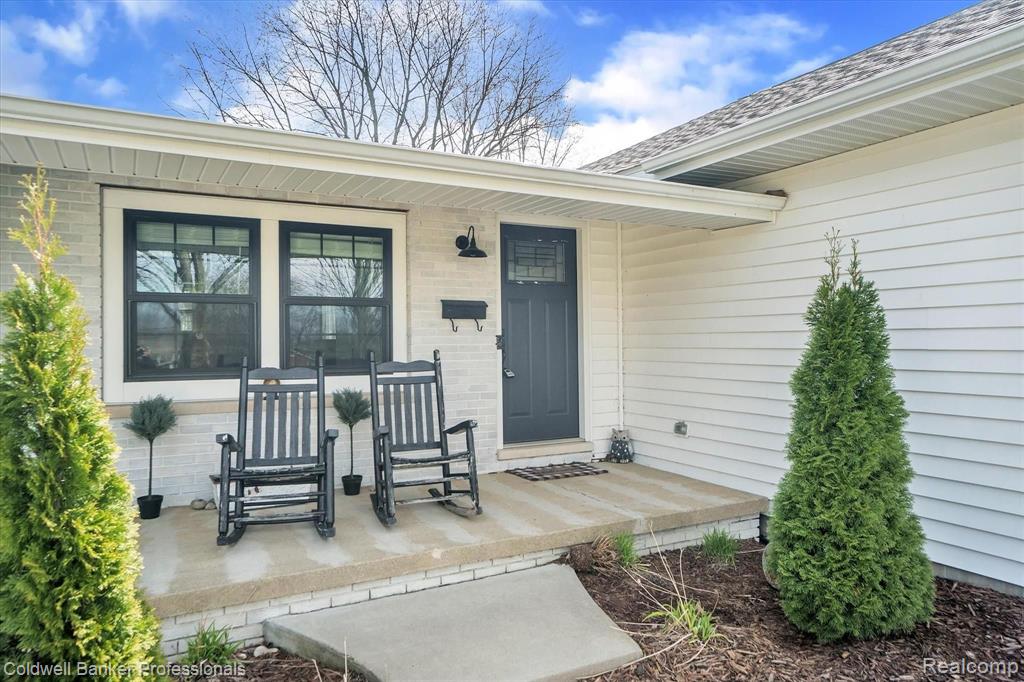 12361 Odell Road Linden, MI 48451 - Photo 5 of 40