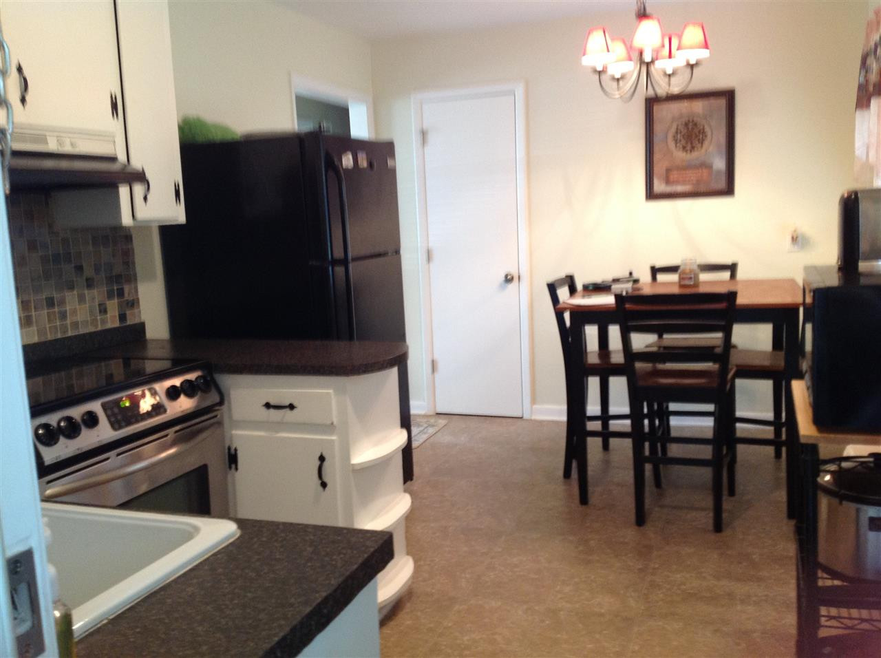 308 Grovemont Road Raleigh, NC 27603 - Photo 4 of 9 Kitchen