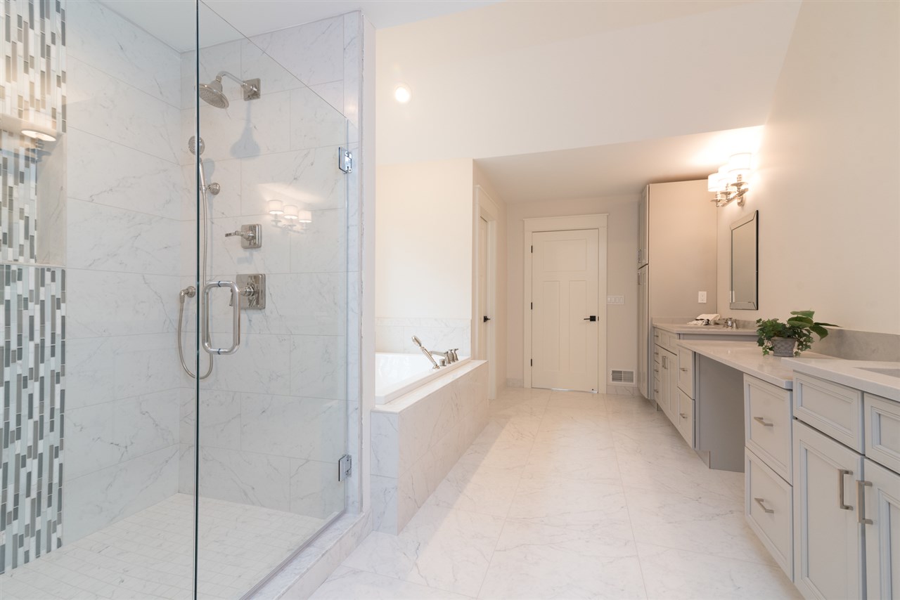 55 Renaud Road Grosse Pointe, MI 48236 - Photo 16 of 33 31393097-15.JPG