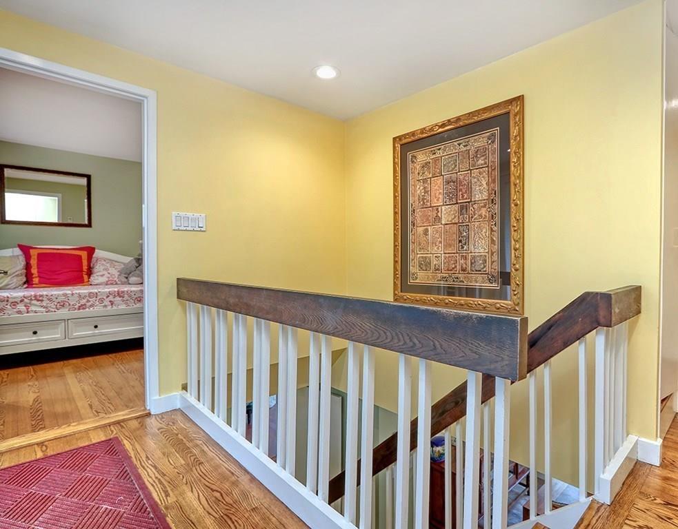 11 Juniper Ridge Road Lincoln, MA 01773 - Photo 20 of 36 a view of hallway with livingroom