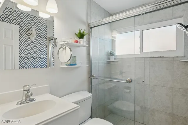 $725,000 | 2749 Bruce Street, Matlacha, FL 33993