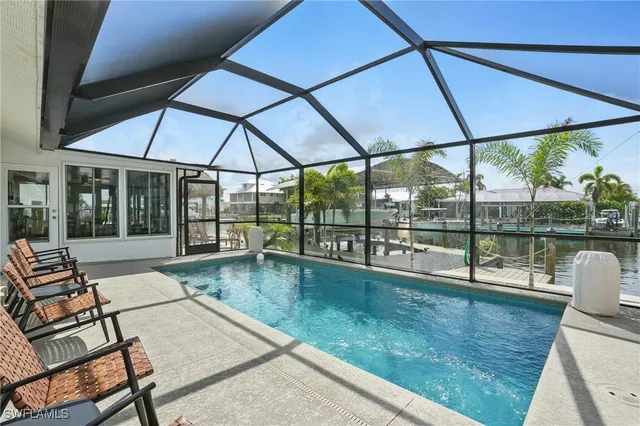 $725,000 | 2749 Bruce Street, Matlacha, FL 33993