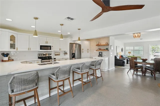 $725,000 | 2749 Bruce Street, Matlacha, FL 33993