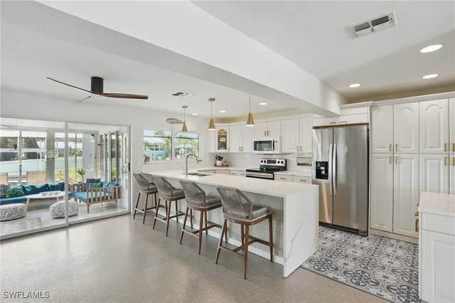 $725,000 | 2749 Bruce Street, Matlacha, FL 33993