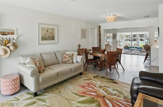 $725,000 | 2749 Bruce Street, Matlacha, FL 33993