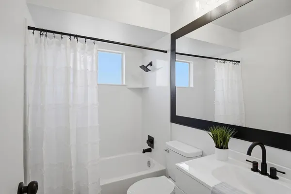 $464,900 | 1051 Hysell Court, Turlock, CA 95380