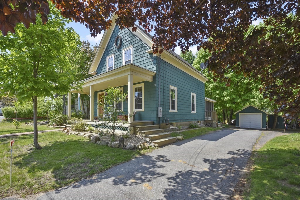 272 Park Street Gardner, MA 01440 - Photo 2 of 31 Gallery Image 2