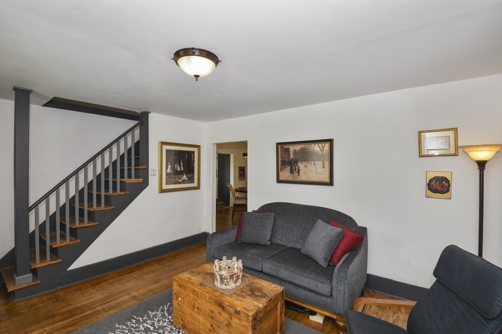 272 Park Street Gardner, MA 01440 - Photo 7 of 31 Gallery Image 7