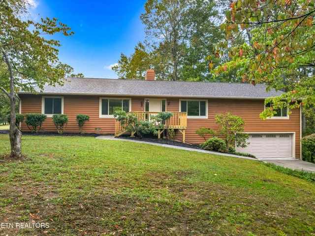 $499,900 | 3320 Hazelwood Court, Baneberry, TN 37890