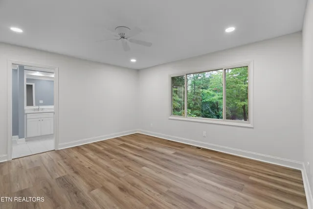 $499,900 | 3320 Hazelwood Court, Baneberry, TN 37890