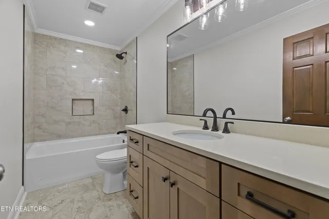 $499,900 | 3320 Hazelwood Court, Baneberry, TN 37890