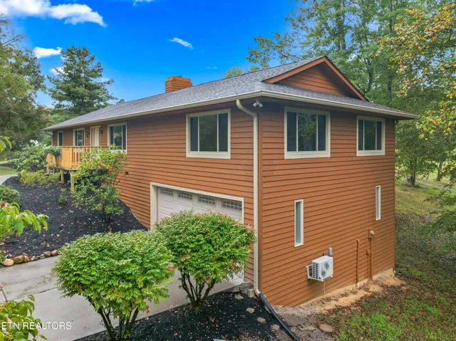 $499,900 | 3320 Hazelwood Court, Baneberry, TN 37890