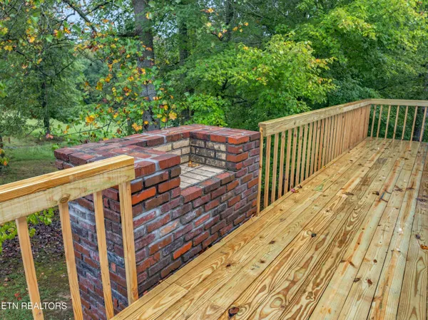 $494,900 | 3320 Hazelwood Court, Baneberry, TN 37890