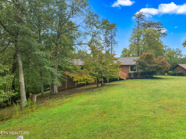 $494,900 | 3320 Hazelwood Court, Baneberry, TN 37890