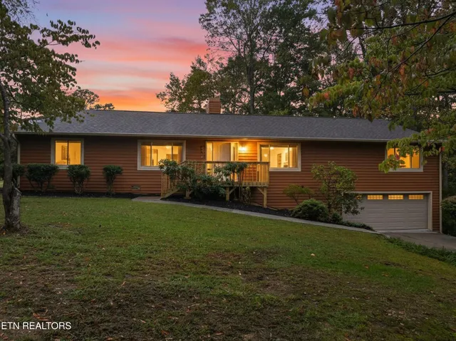 $499,900 | 3320 Hazelwood Court, Baneberry, TN 37890