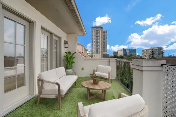 $3,900 | 1415 Oakdale Street, Houston, TX 77004