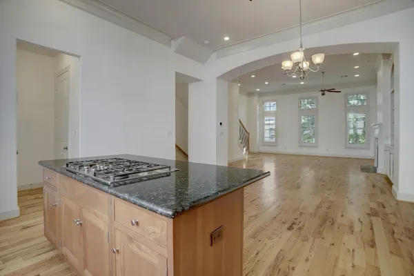 $3,900 | 1415 Oakdale Street, Houston, TX 77004