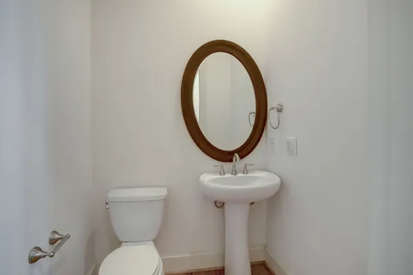 $4,000 | 1415 Oakdale Street, Houston, TX 77004