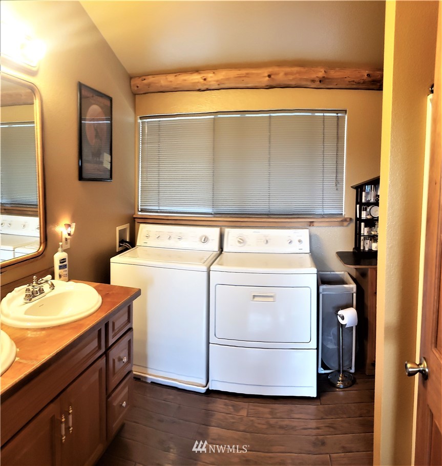 179 Fletcher Road Oroville, WA 98844 - Photo 14 of 25 Gallery Image 14